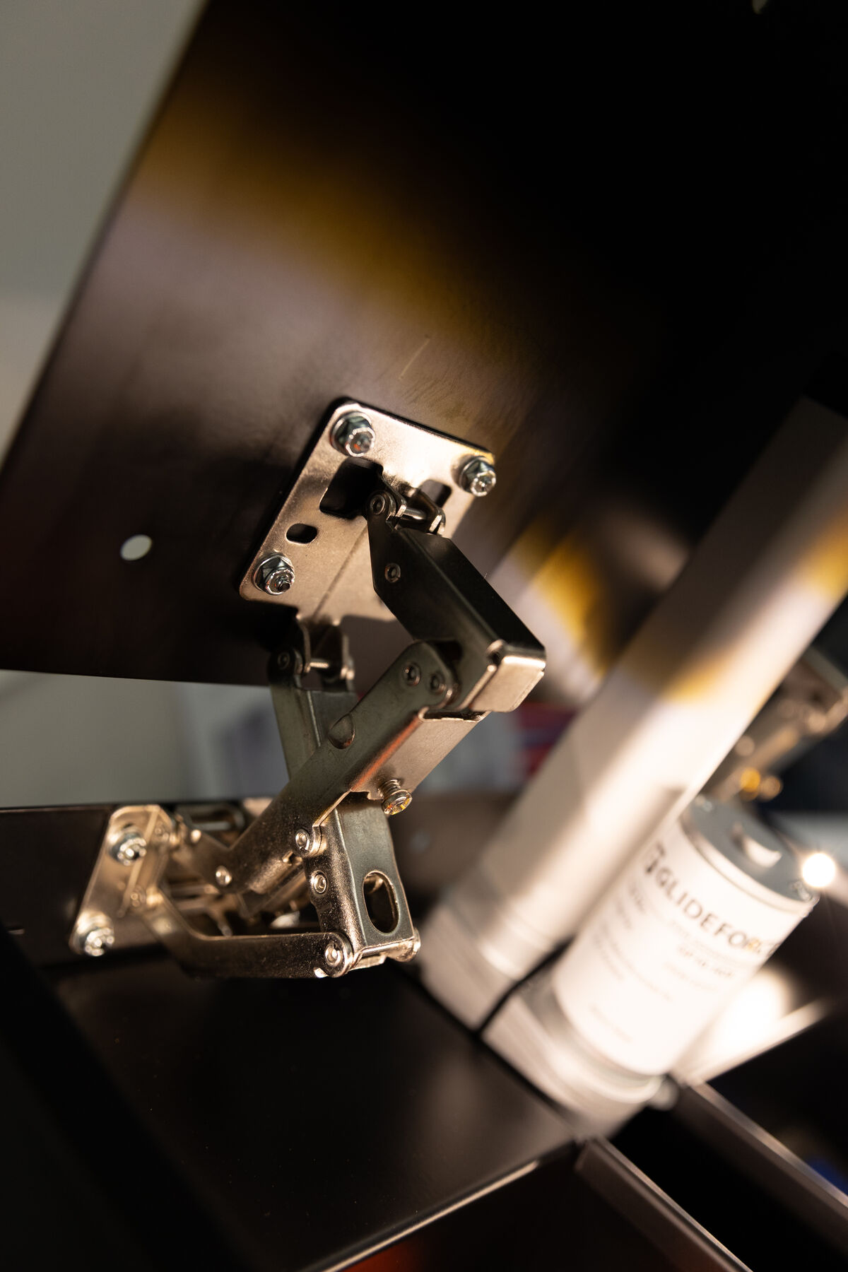 FloDo hardware and housing detail