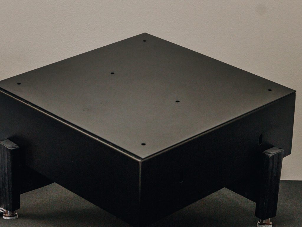 FloDo in-floor storage unit